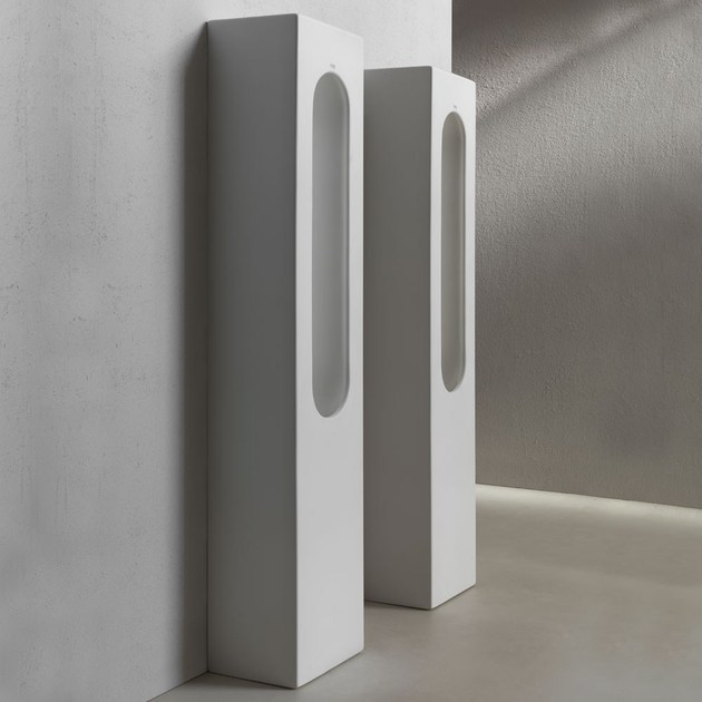 SLOT