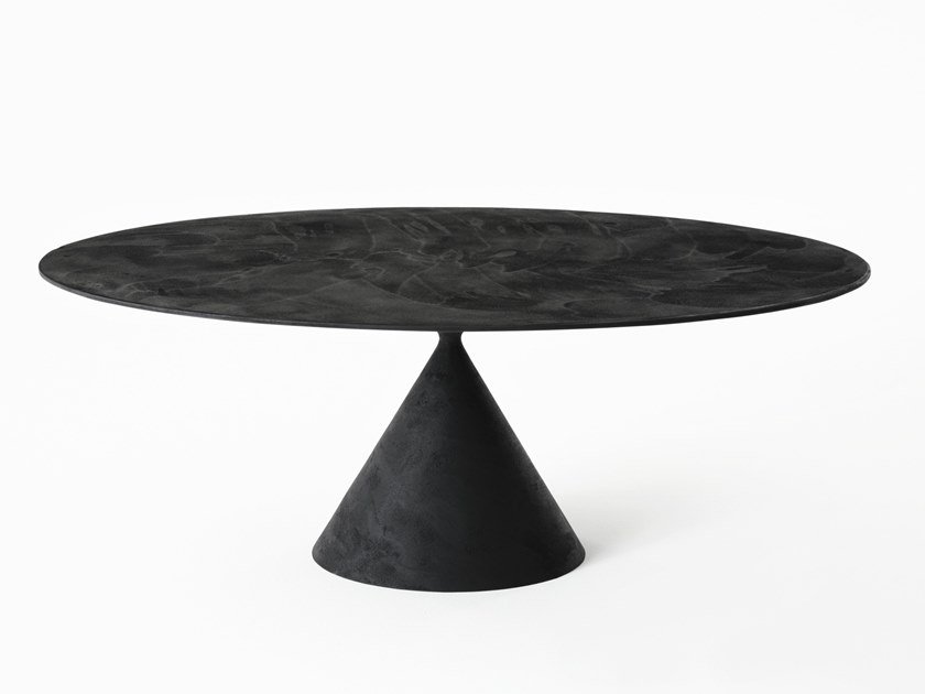 CLAY | Oval table