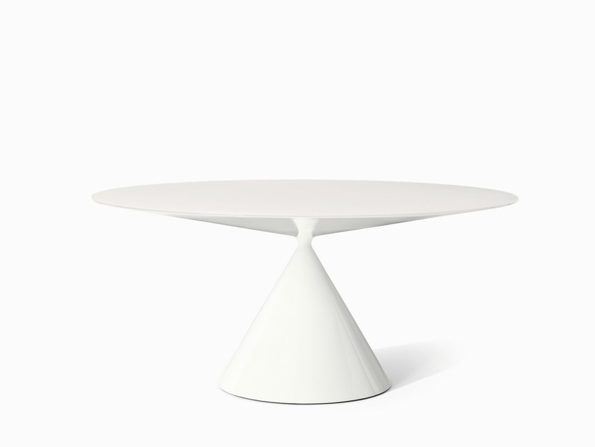 CLAY | Crystal table