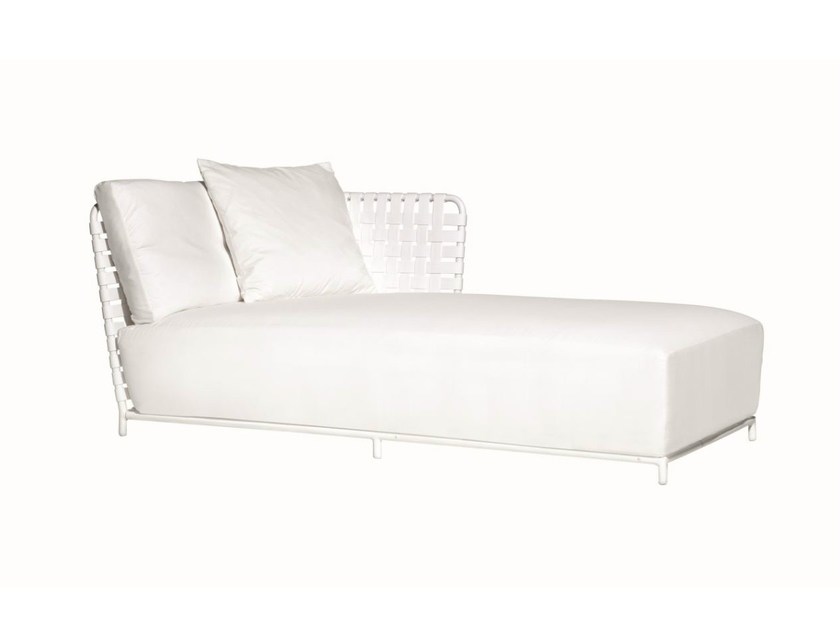 INOUT 820