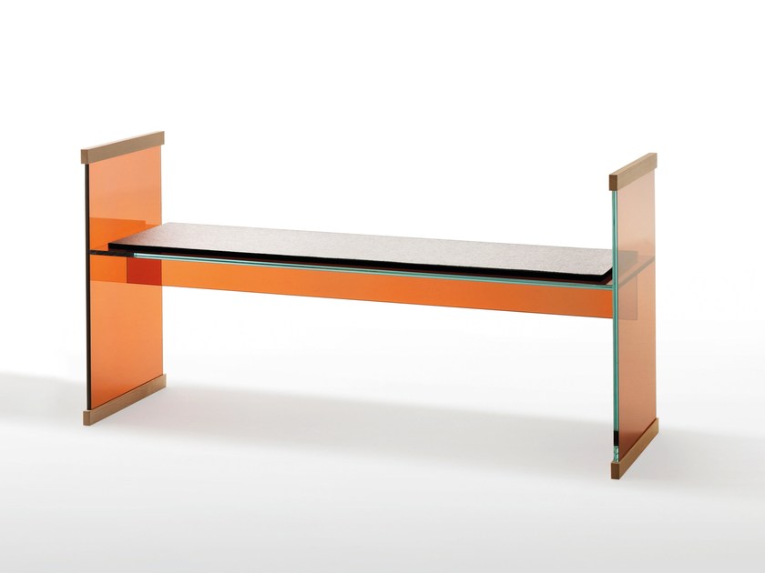 DIAPOSITIVE | Bench seating