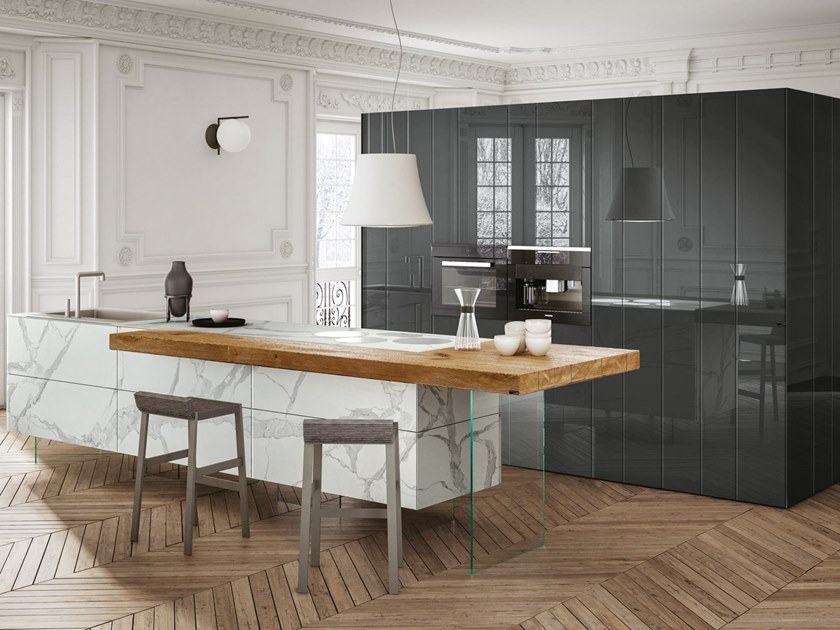 36E8 MARBLE XGLASS | Kitchen with island
