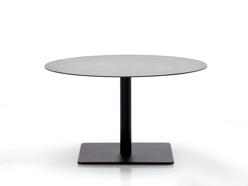 GIRO | Garden table