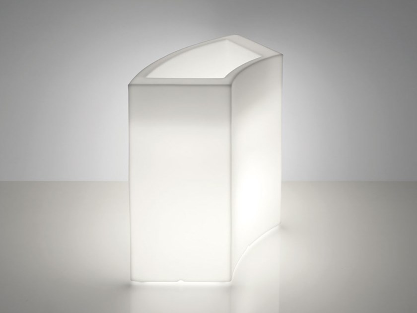 ICE BAR